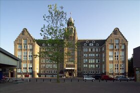 Lloyd Hotel