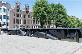 Sculptuur Herman van der Heide